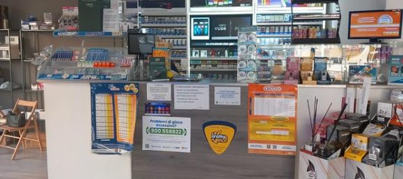  عقار تجاري في San Cesario di Lecce, Italy 68متر مربع رقم 281339 3