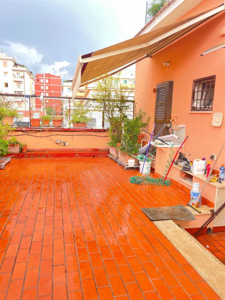 2 Schlafzimmer Wohnung in Rome, Italy, Nr. 139783