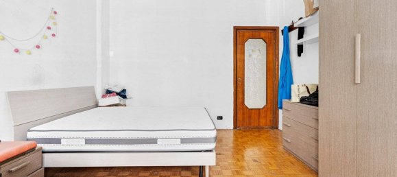 Apartamento de 4 dormitorios en Milan, Italy No. 378674 4