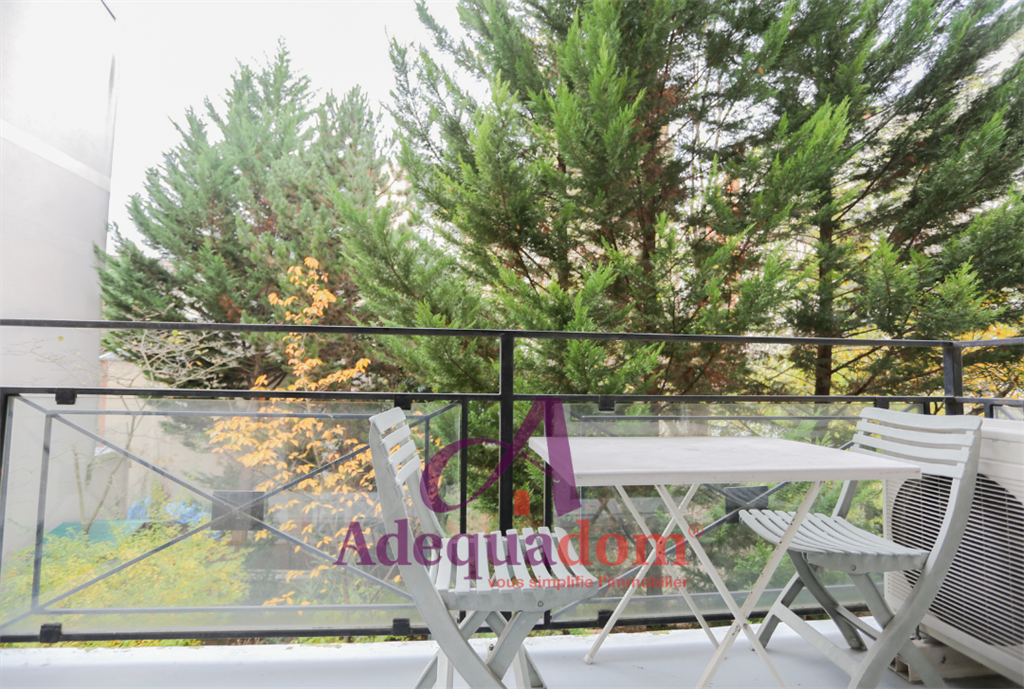 3 غرف نوم شقة في Asnieres-sur-Seine, France رقم 141571