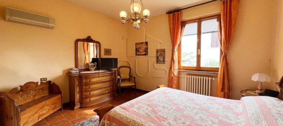 4 Schlafzimmer Wohnung in Sansepolcro, Italy, Nr. 349622 29