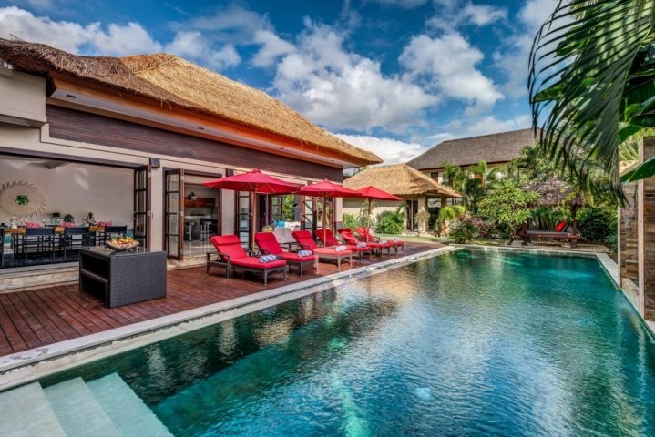 5 Schlafzimmer Villa in Seminyak, Indonesia, Nr. 2940