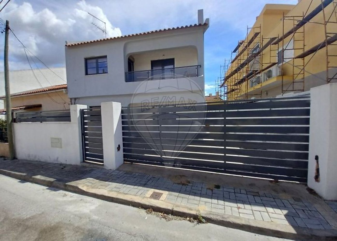 5 bedrooms House in Seixal, Portugal No. 183436