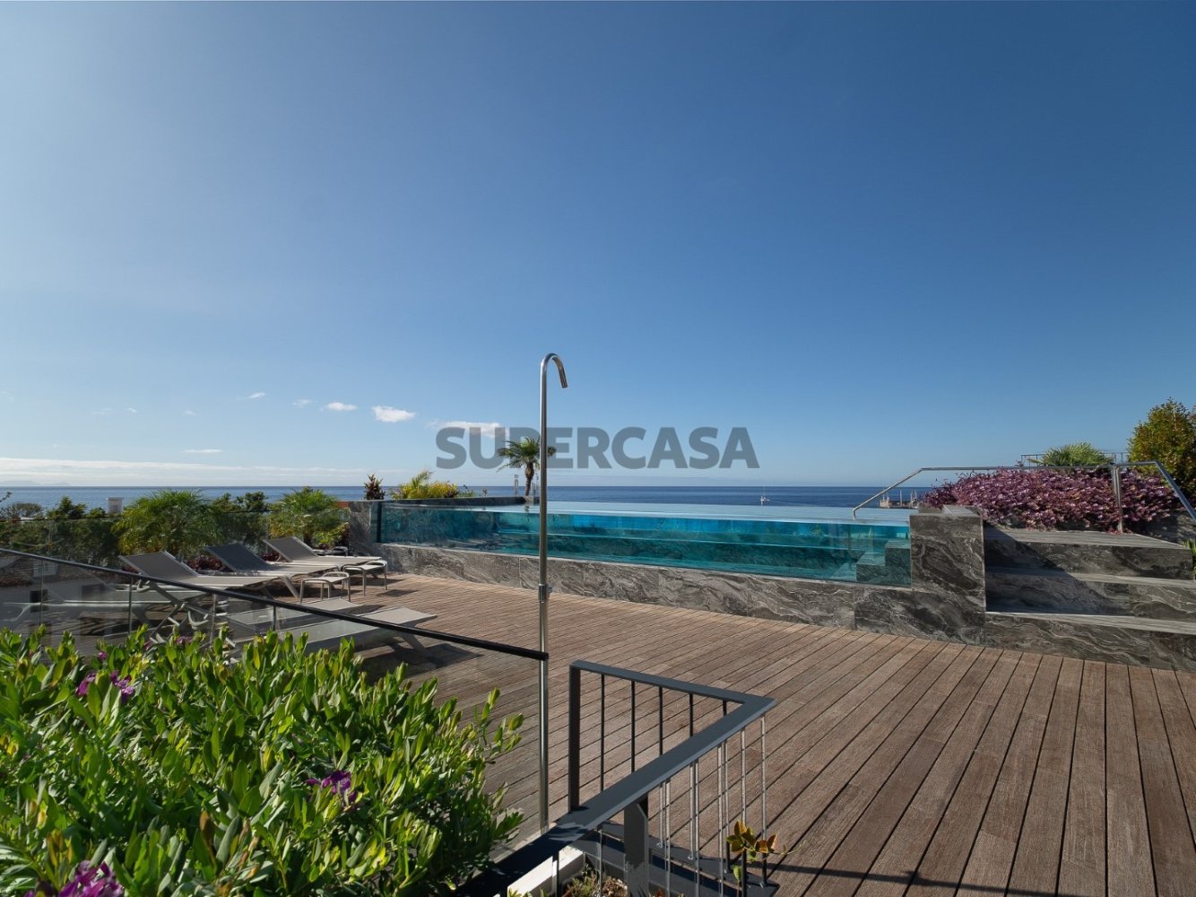 3 bedrooms Apartment in Funchal, Portugal No. 289472