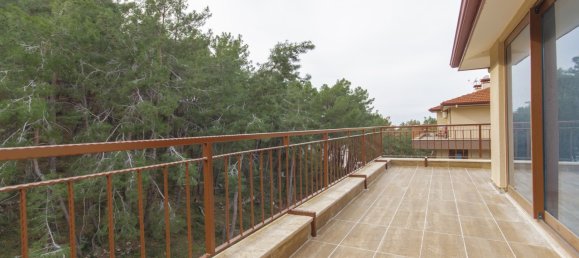 Penthouse 3+1 in Kargicak, Turkey No. 34243 5