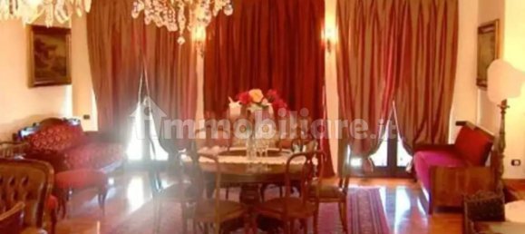 8 bedrooms Villa in Brescia, Italy No. 292014 6