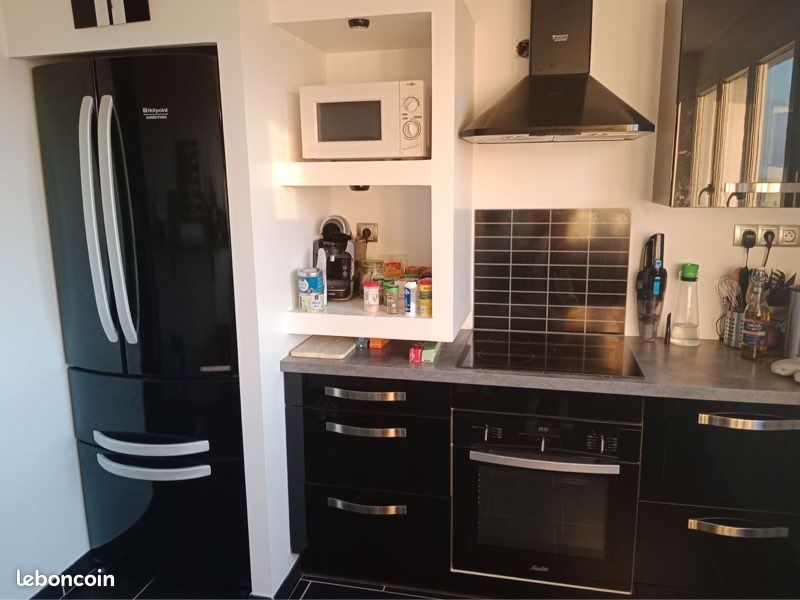 2 chambres Appartement à Saint-Étienne, France No. 343722