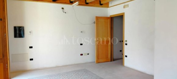 4-Zimmer Wohnung in Cagliari, Italy, Nr. 331947 5