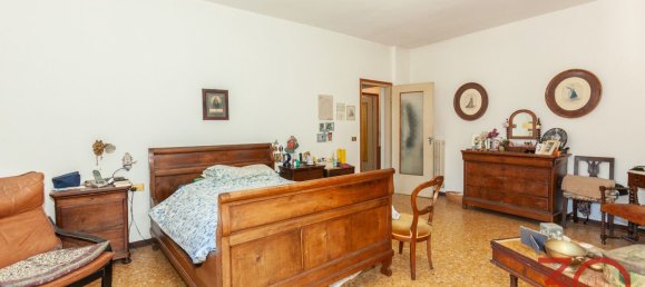8-salle Villa à Orino, Italy No. 69009 24