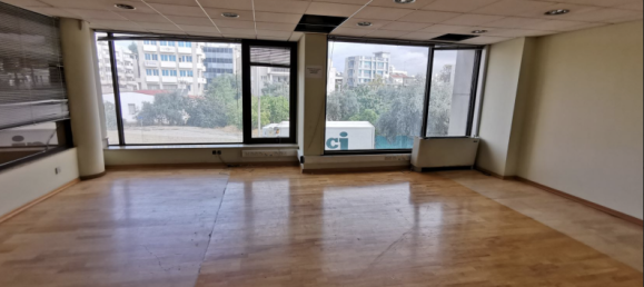 1580 m² oficina en venta en Strovolos, Nicosia, Cyprus № 174414 9