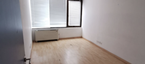 1580 m² oficina en venta en Strovolos, Nicosia, Cyprus № 174414 3