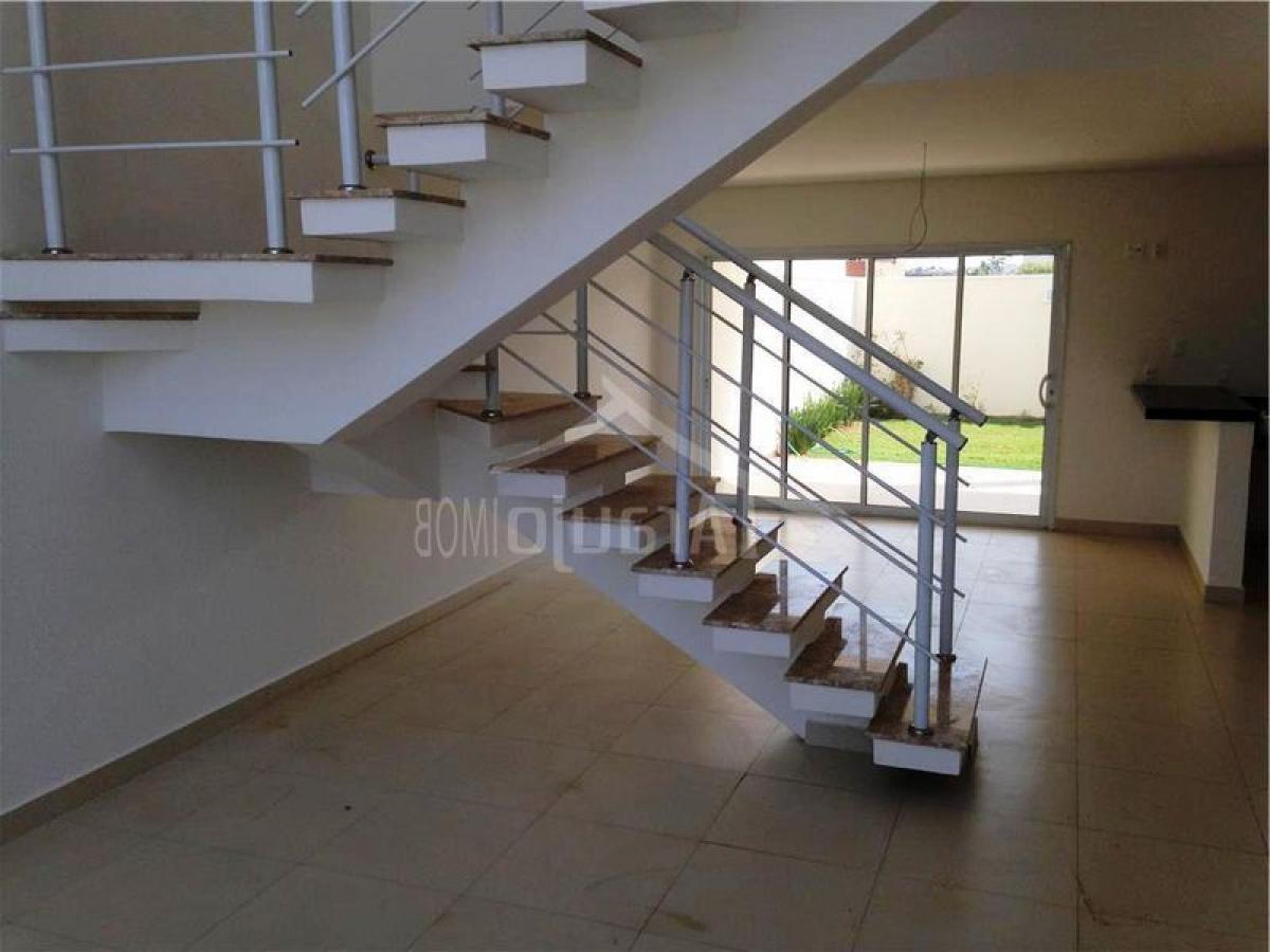 Дом с 3 спальнями в Сан-Паулу, Бразилия № 526267