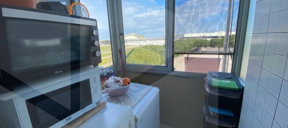 3-salle Appartement à Bari, Italy No. 17352 8