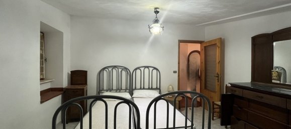 2 bedrooms House in Longobardi, Italy No. 320522 9