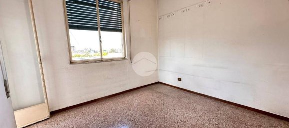 2 bedrooms Apartment in Palermo, Italy No. 214994 10