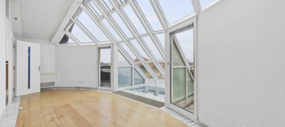 6-Zimmer Doppelhaus in Alsergrund, Austria, Nr. 259266 24