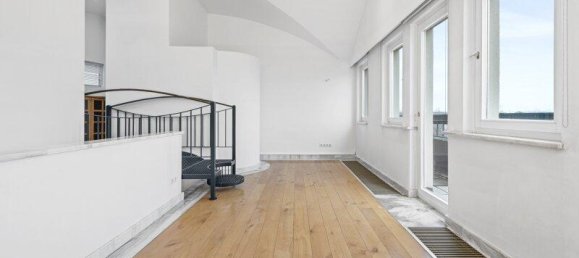 6-Zimmer Doppelhaus in Alsergrund, Austria, Nr. 259266 39