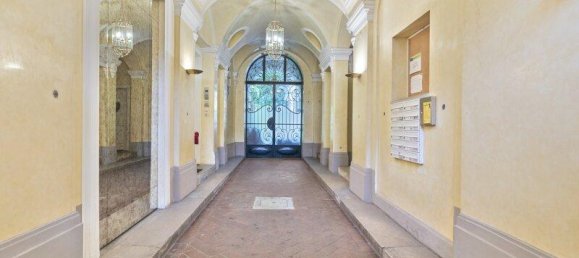 6-Zimmer Doppelhaus in Alsergrund, Austria, Nr. 259266 3