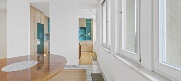 6-Zimmer Doppelhaus in Alsergrund, Austria, Nr. 259266 9