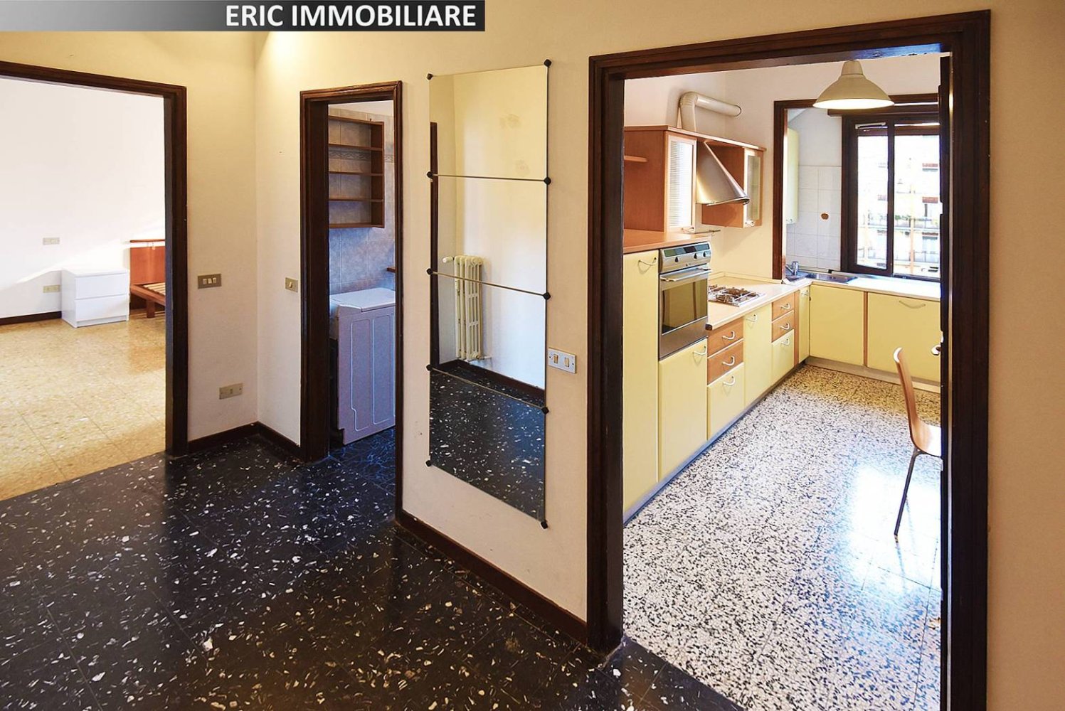 1 chambre Appartement à Milan, Italy No. 330979