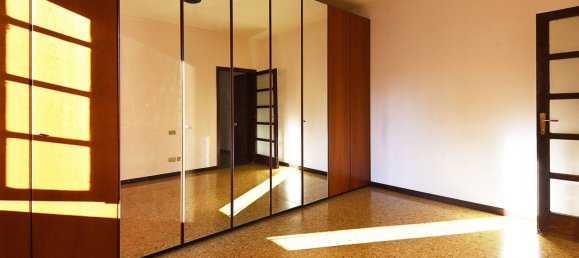 1 chambre Appartement à Milan, Italy No. 330979 24