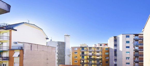 1 chambre Appartement à Milan, Italy No. 330979 5