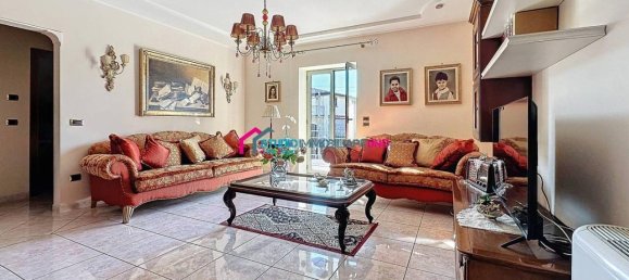 5 rooms Villa in Saviano, Italy No. 37322 18