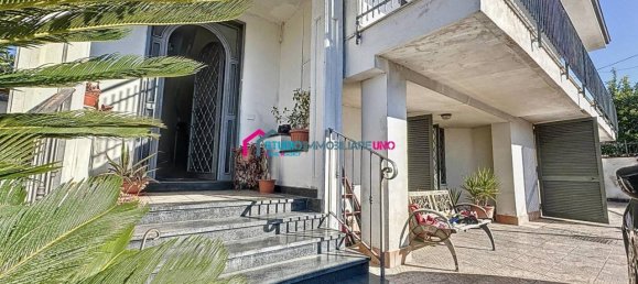 5 rooms Villa in Saviano, Italy No. 37322 25