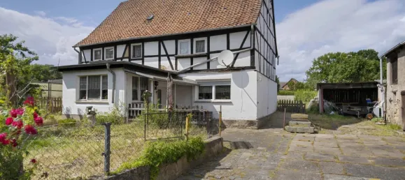 Casa de 3 dormitorios en Borde, Germany No. 241124 2