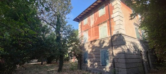 8 rooms Villa in Sassuolo, Italy No. 105420 3