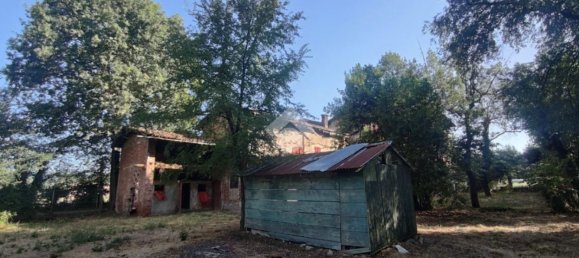 8 rooms Villa in Sassuolo, Italy No. 105420 4