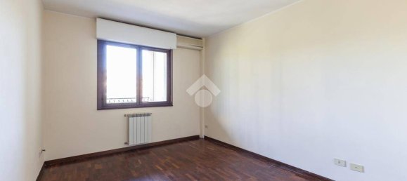 3 غرف نوم شقة في Rome, Italy رقم 222773 22