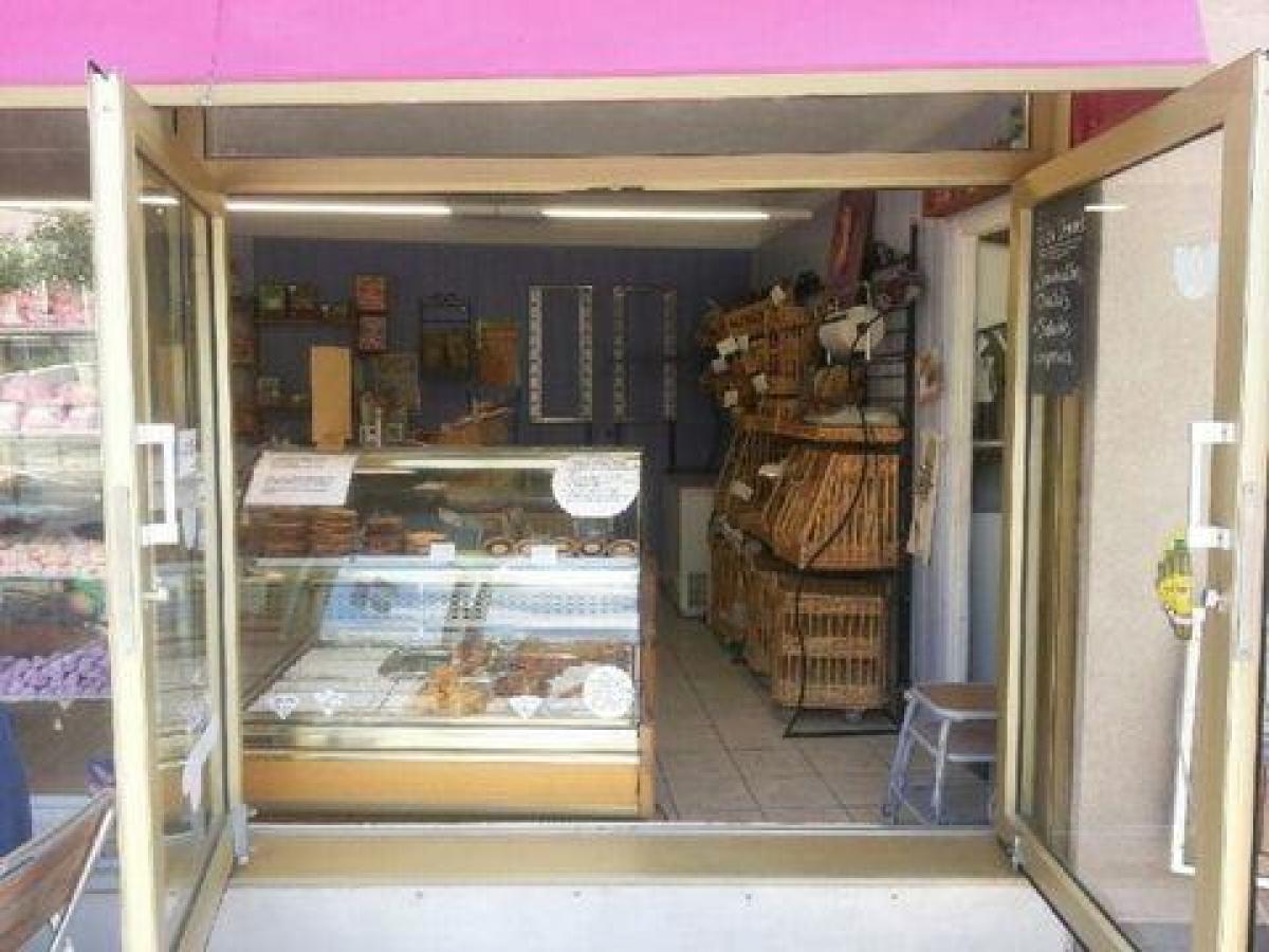 35m² Office in Embrun, France No. 17698