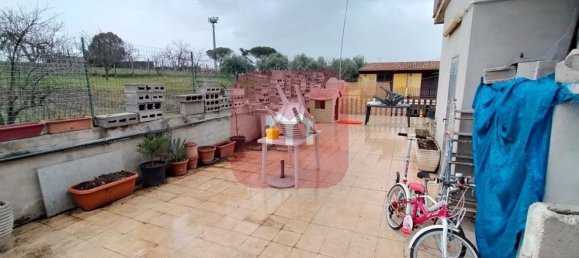 3 rooms Apartment in Rome, Italy No. 205182 5