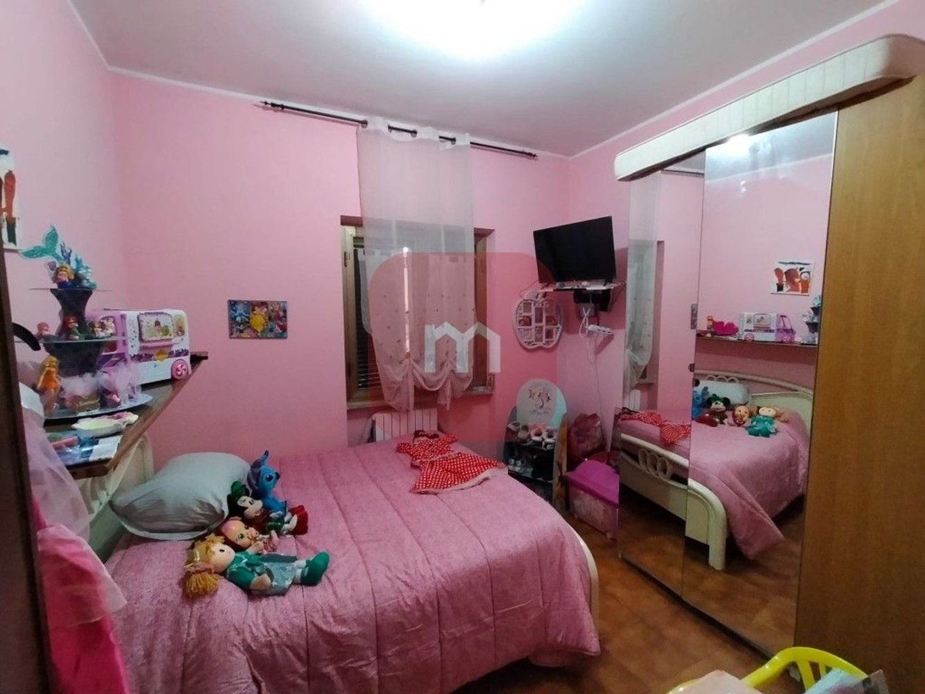 3 rooms Apartment in Rome, Italy No. 205182