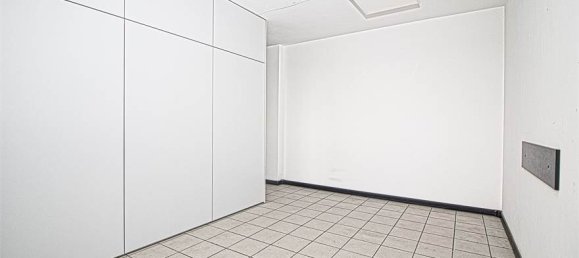 5-Zimmer Büro in Modena, Italy, Nr. 381925 15