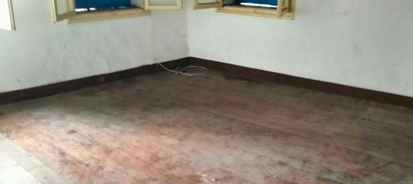 Дом с 6 комнатами в Пове дель Граппа, Италия № 114109 7