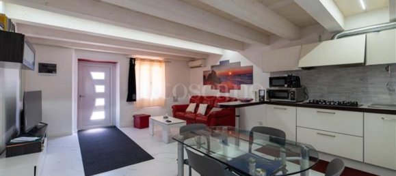 4 Schlafzimmer Villa in Pordenone, Italy, Nr. 319518 11