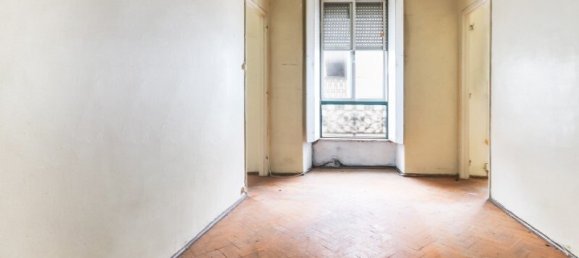 236m² Building in Lisbon, Portugal No. 131118 16