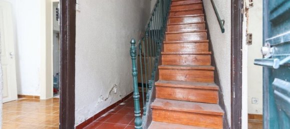 236m² Building in Lisbon, Portugal No. 131118 8