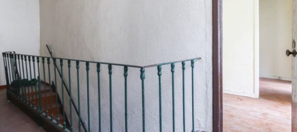 236m² Building in Lisbon, Portugal No. 131118 11