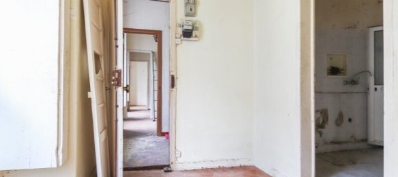 236m² Building in Lisbon, Portugal No. 131118 7