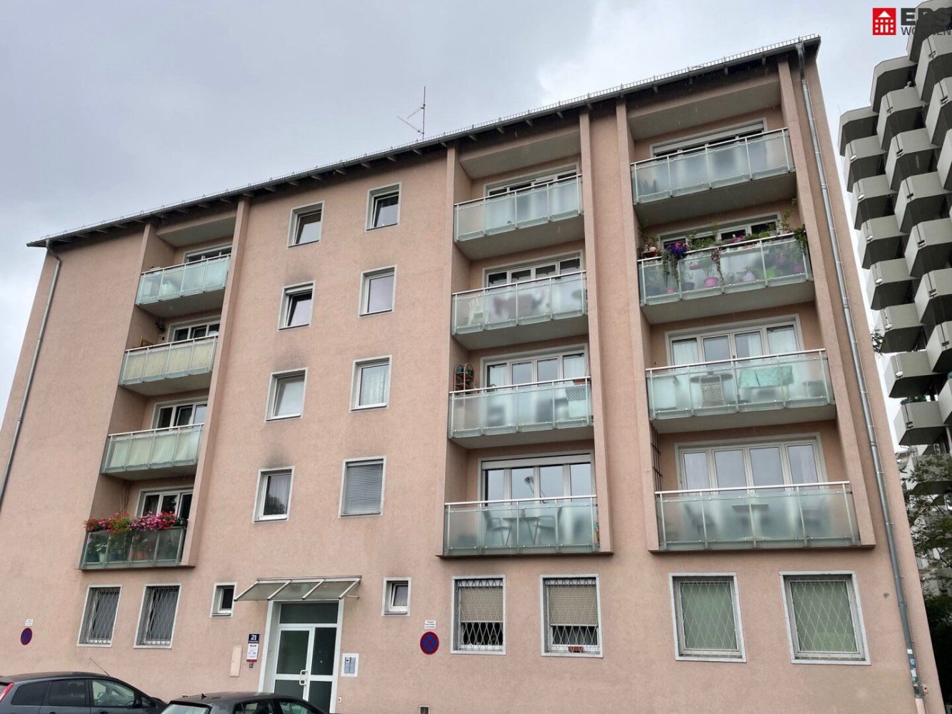 82m² Office in Salzburg, Austria No. 219937