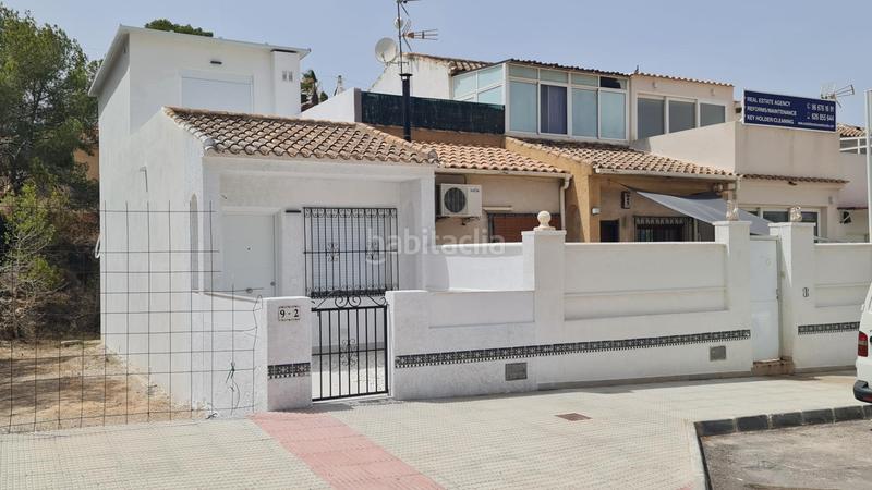 Casa de 2 dormitorios en Alicante, Spain No. 214936