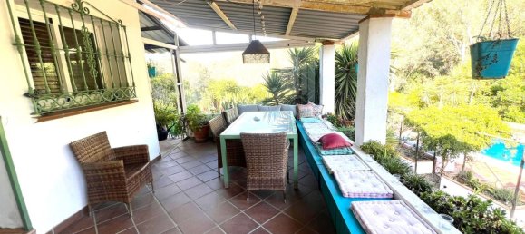 4 bedrooms House in Coin, Spain No. 137424 4