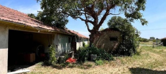 4 bedrooms House in Faenza, Italy No. 66045 3