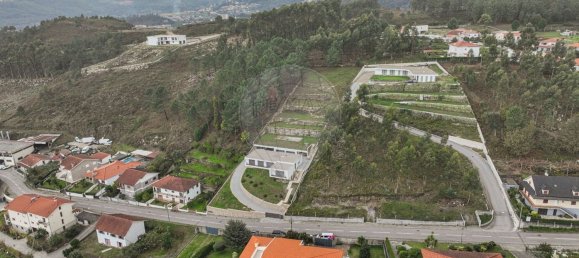 3 bedrooms House in Lanhoso, Portugal No. 39204 23