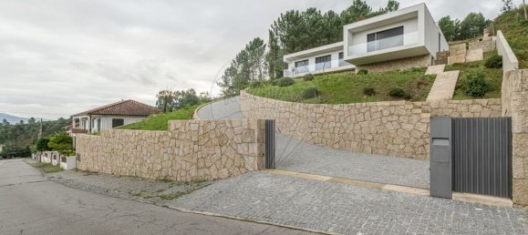 3 bedrooms House in Lanhoso, Portugal No. 39204 28