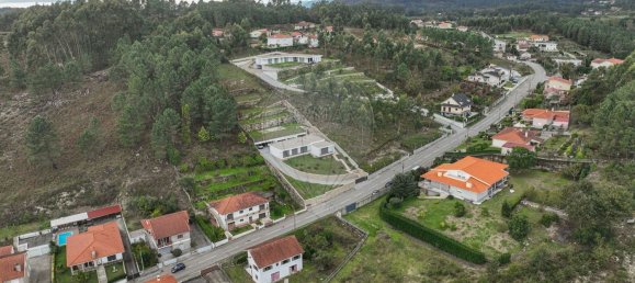 3 bedrooms House in Lanhoso, Portugal No. 39204 11