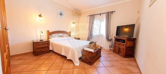 3 Schlafzimmer Villa in Lagoa, Portugal, Nr. 19367 8